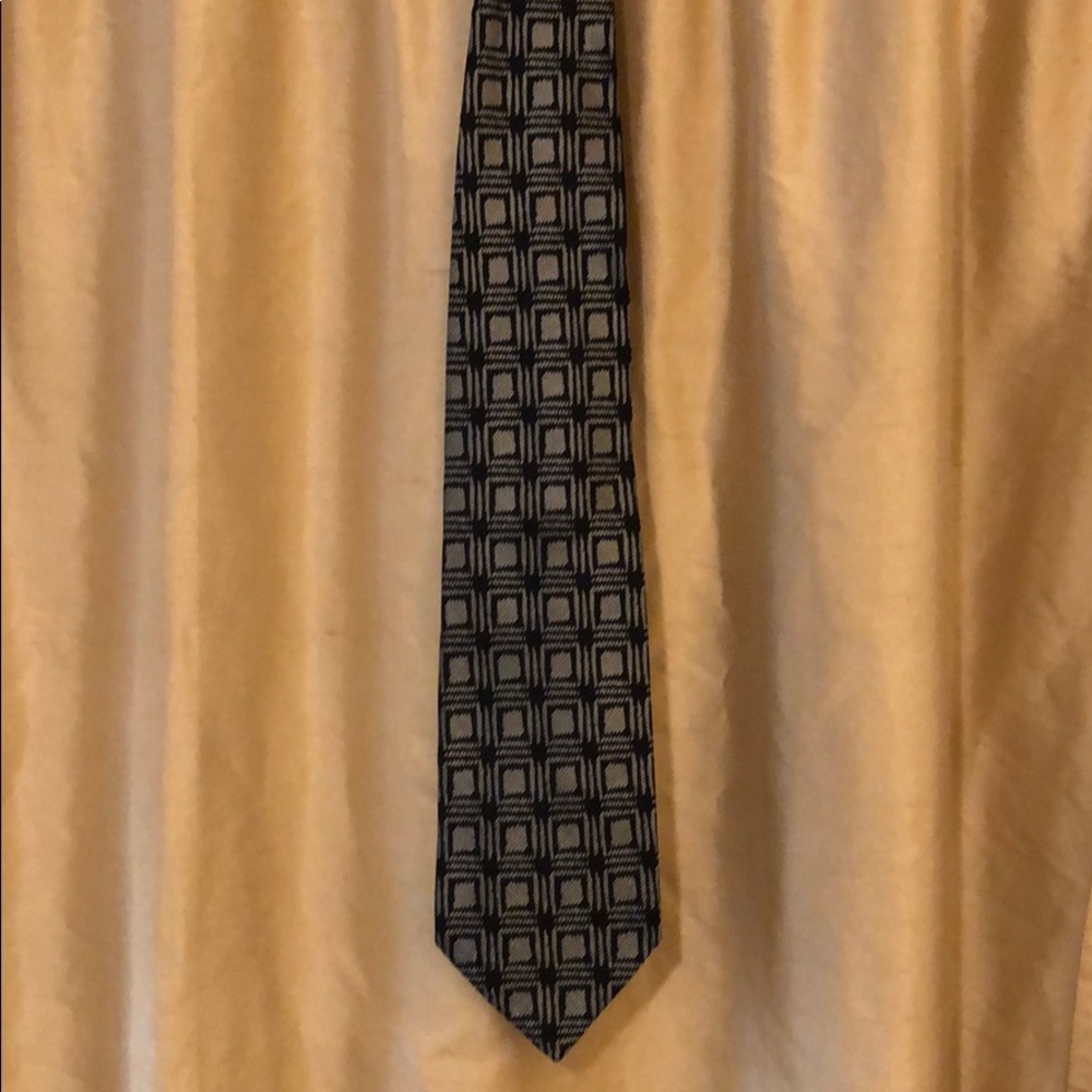 Barney’s tie